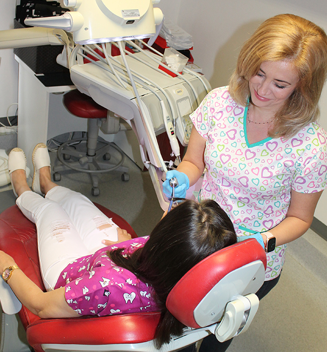 Stomatolog Ploiesti Stanga Eliza